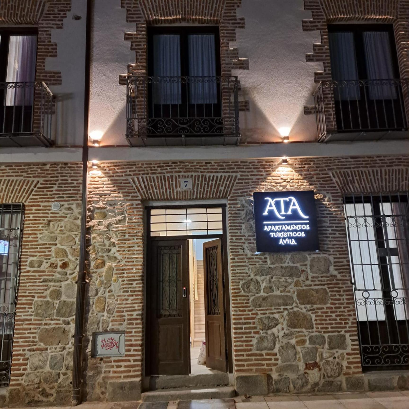 Apartamento Turisticos Puerta Del Puente 1-3 *